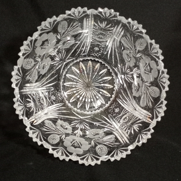 Godinger Shannon Irish Cut Crystal Bowl 5.75" Tall x 9 Diameter - Picture 4 of 8